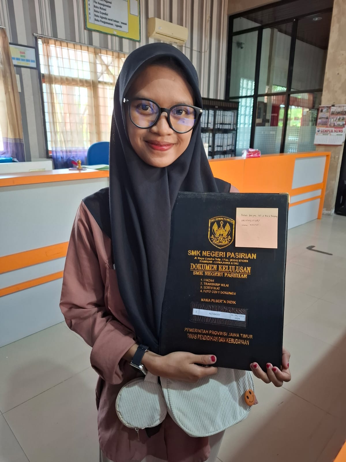 SMKN Pasirian Pastikan: Pengambilan Ijazah 100% Gratis, Tidak Ditahan!
